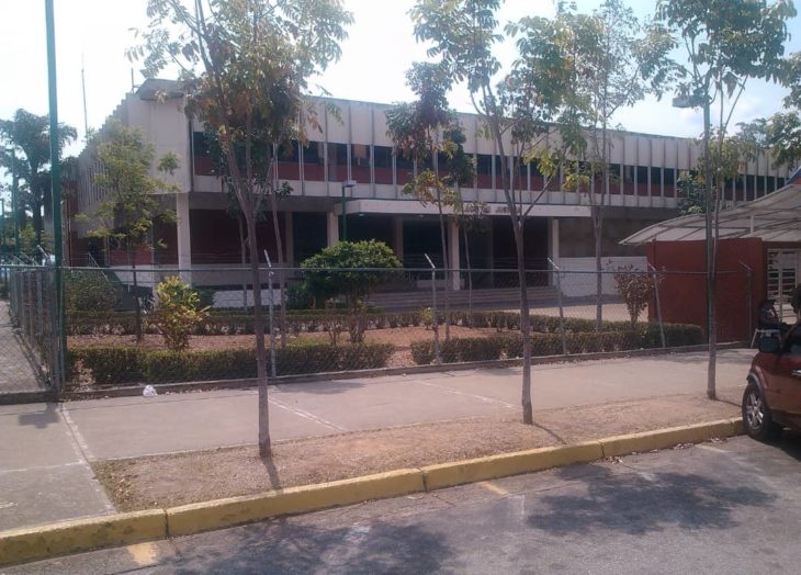 Familiares de reclusos piden reactivar procesos judiciales en el estado Bolívar.