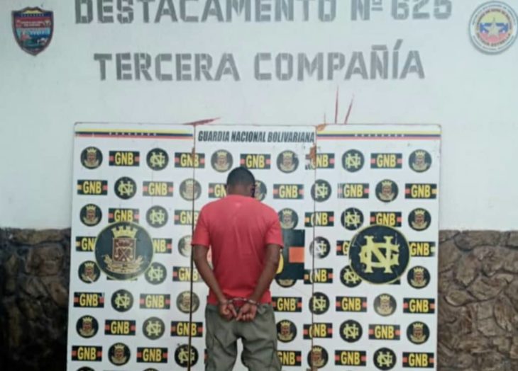 Detenido por actos lascivos