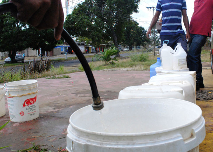 Persisten fallas de agua en San Félix