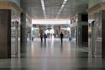Centros comerciales de la ciudad aún sin fecha de reapertura