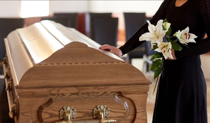 Incrementan cuotas de seguros funerarios