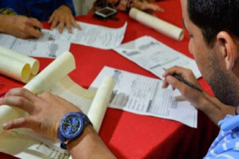 Padres y representantes del Colegio Iberoamericano reclaman entrega de documentos