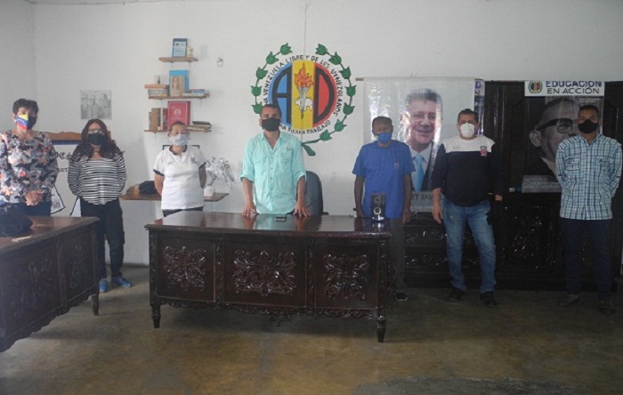 Rechazan atropellos en la sede de AD Caracas