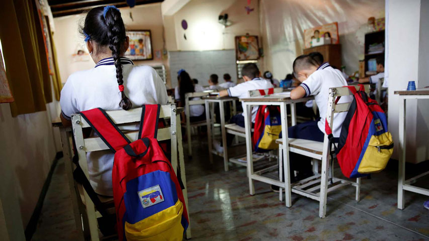 Nicolás maduro anuncia regreso a clases presencial en marzo - diario primicia