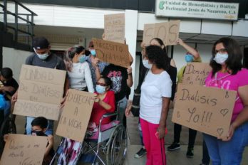 Pacientes renales protestaron por cierre de la Unidad de Diálisis Jesús de Nazareno