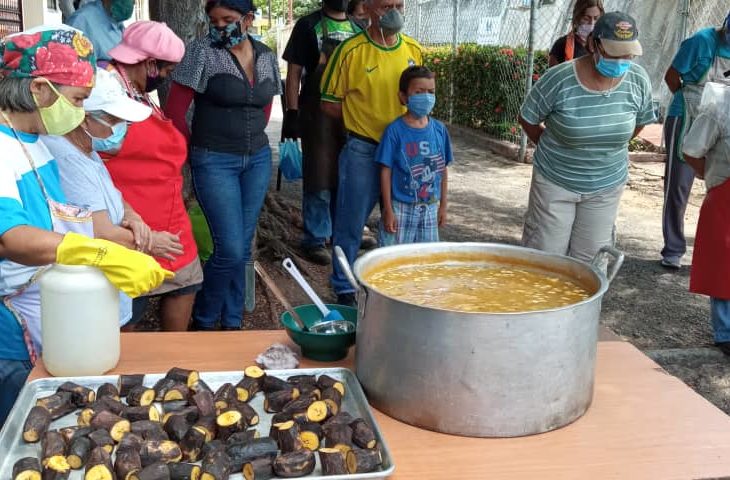 Fundaciones siguen trabajando para llevar comida a los más necesitados