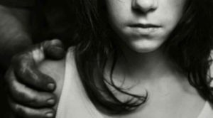 Aumentan riesgos y casos de abuso infantil en cuarentena