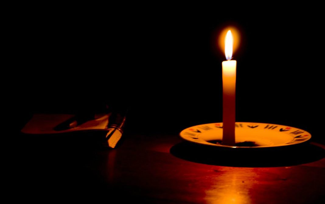 Reportan fallas eléctricas en gran parte de Caracas