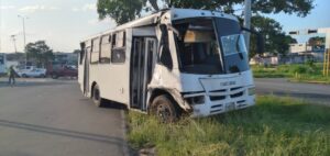 Colisión de autobuses en San Félix dejó siete lesionados 