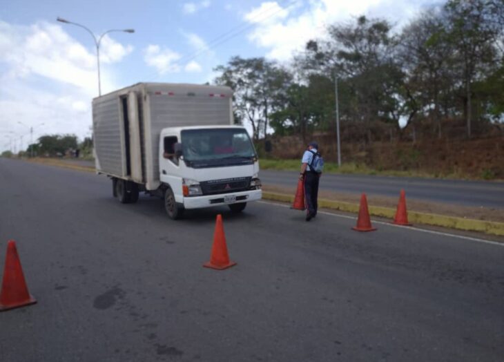 Alertan sobre presencia de encapuchados en la vía La Viuda-Puerto Ordaz