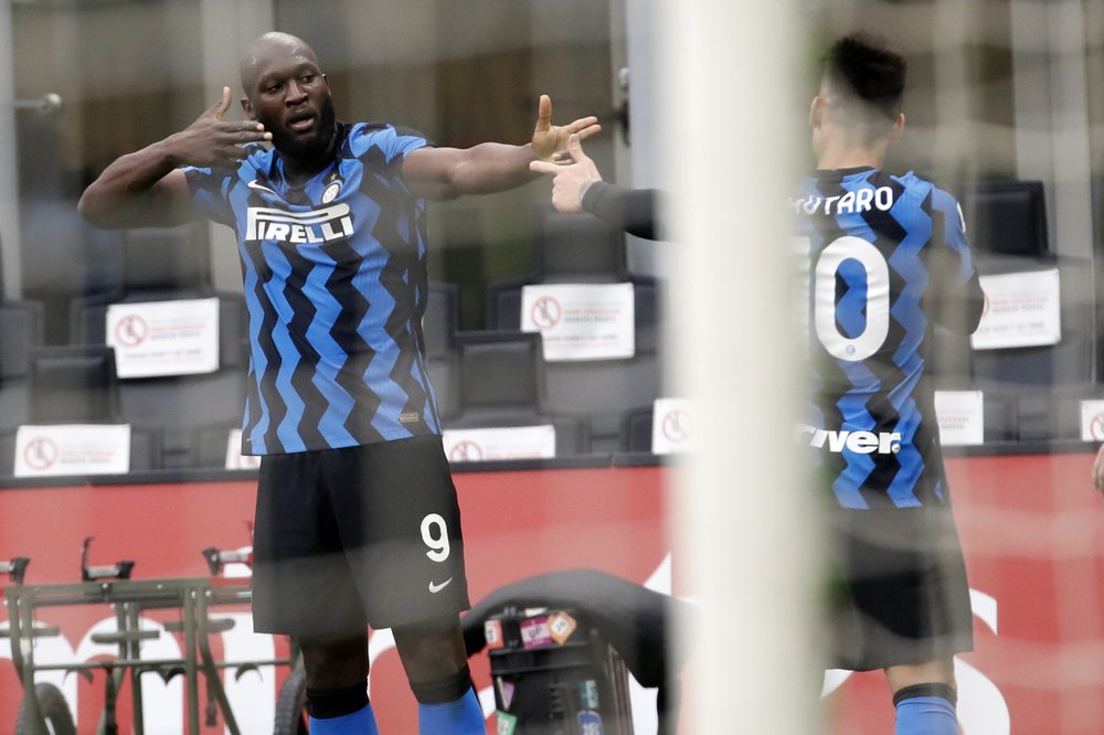 Inter goleó a Milan y se aleja en el liderato de la Serie A - Diario ...