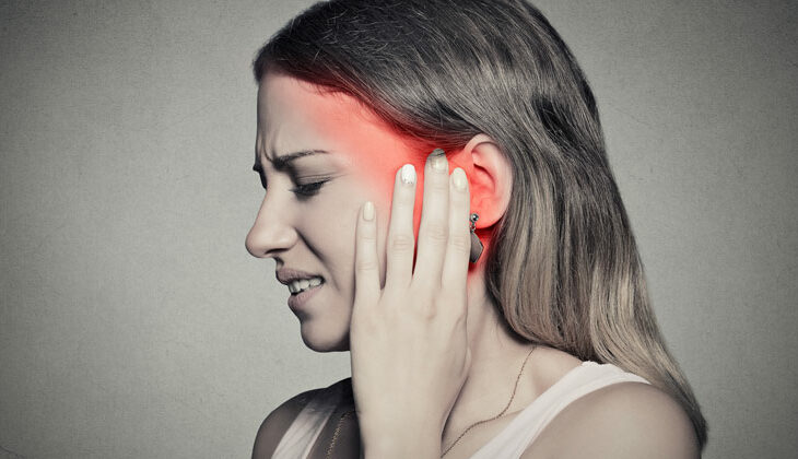 Cómo retirar el exceso de cera de los oídos de forma natural