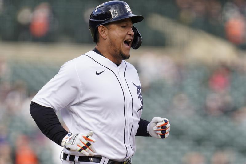 Miguel Cabrera está a 5 de los 500 jonrones - Vimarsana News