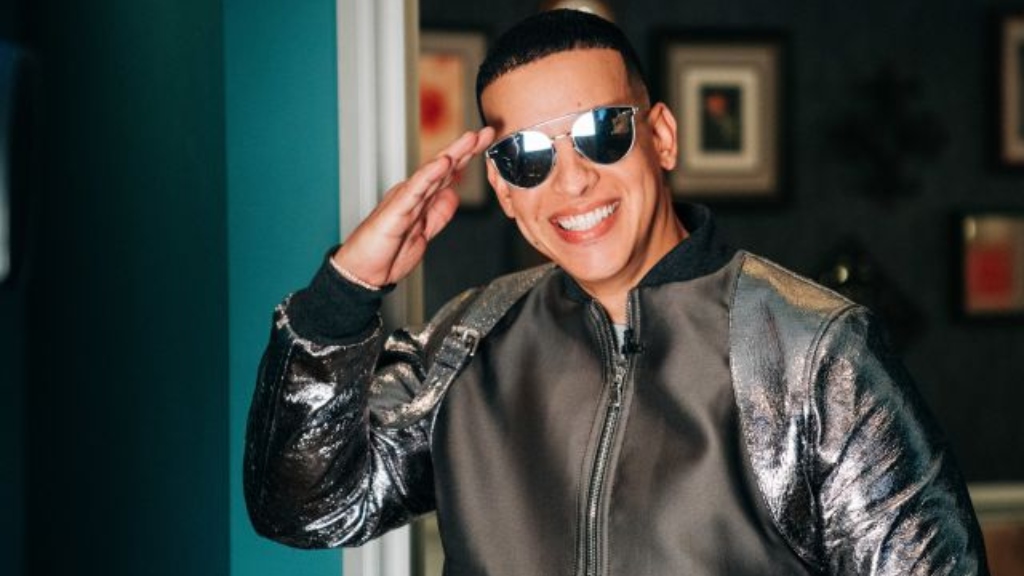 La FORTUNA que gastó Daddy Yankee en una mansión para guardar sus zapatillas