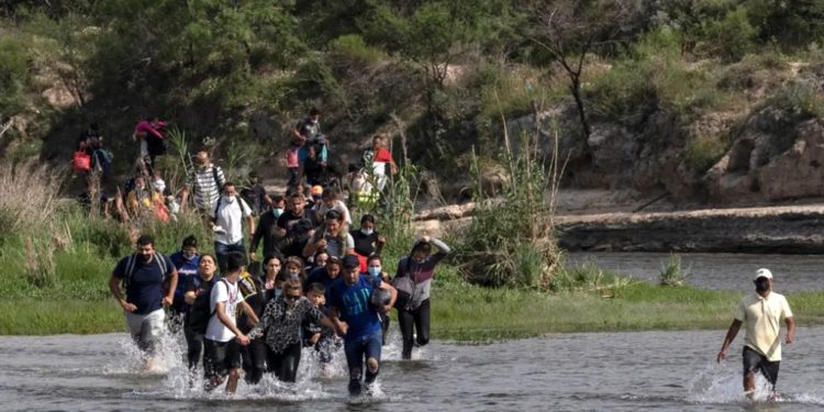 Hundreds of Venezuelans crossed the Rio Grande into the United States this weekend