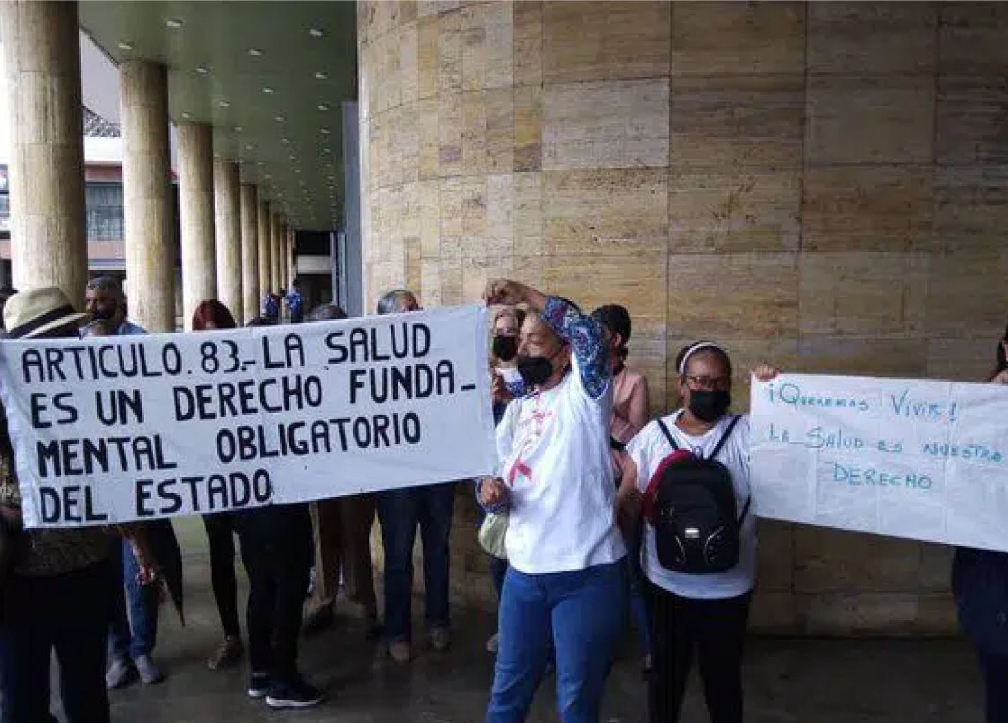 Cortesía | Los pacientes protestaron por falta de insumos