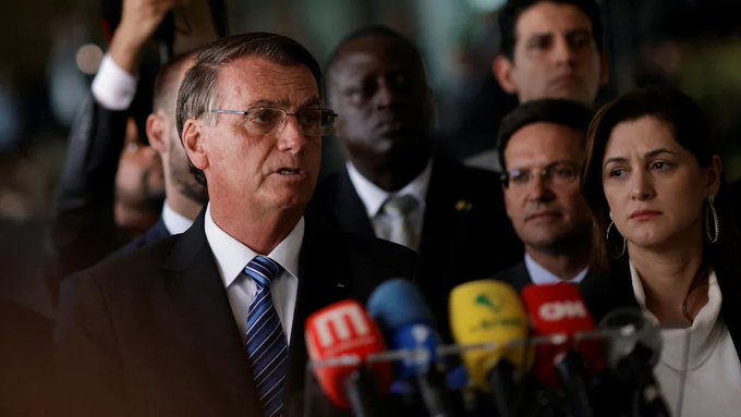 Bolsonaro breaks his silence: I will abide by the constitution (+ video)
