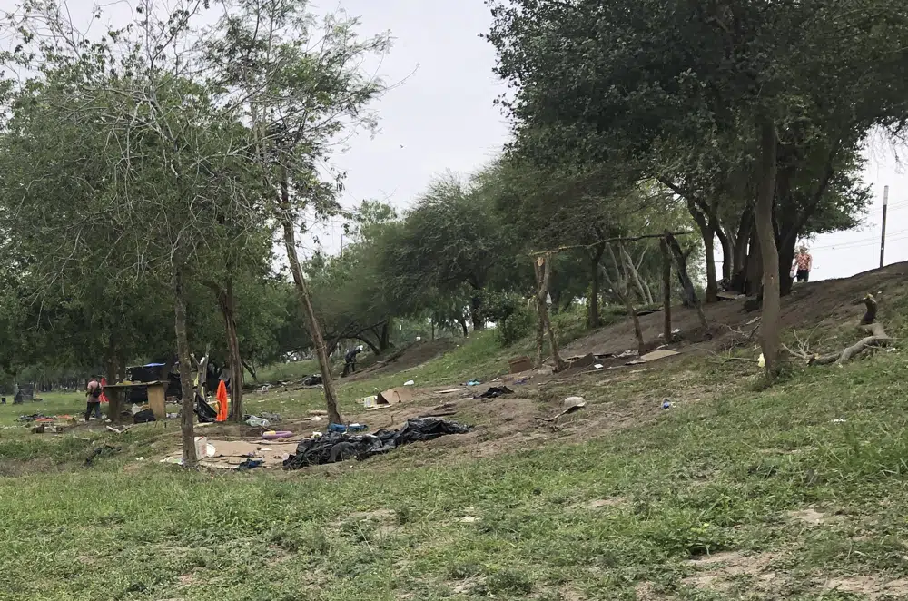 Camp for Venezuelan migrants on US border set on fire