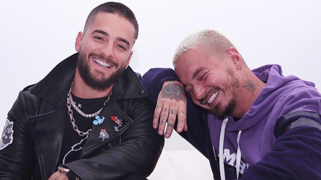 J Balvin tuvo un peculiar encuentro con Maluma en el París Fashion Week  [FOTOS], ESPECTACULOS