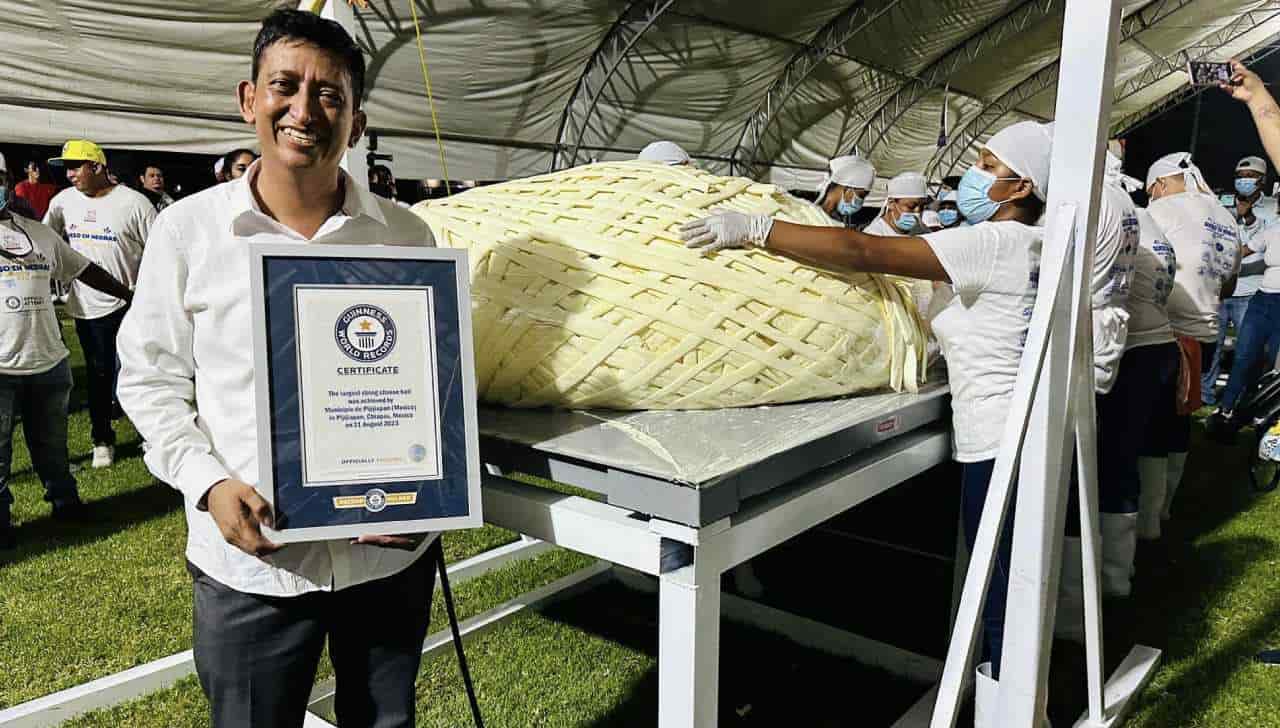 queso-mexico.jpeg