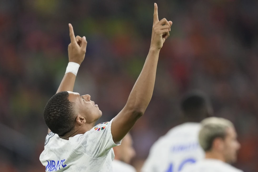 Mbappe-celebra-francia.webp