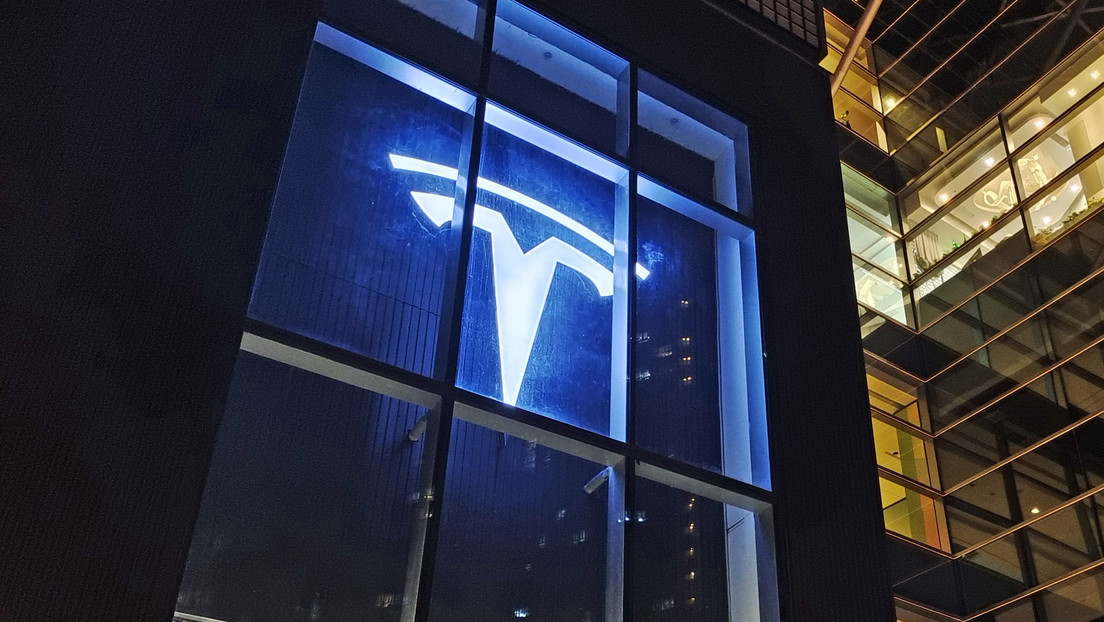 TESLA.jpeg