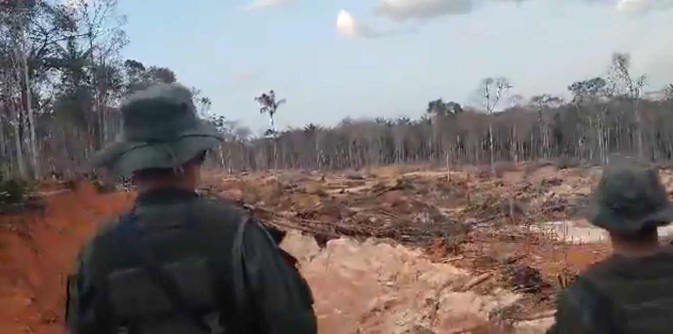 Eviction of Illegal Miners in La Paragua Forest Reserve by Military Troops in Bolívar