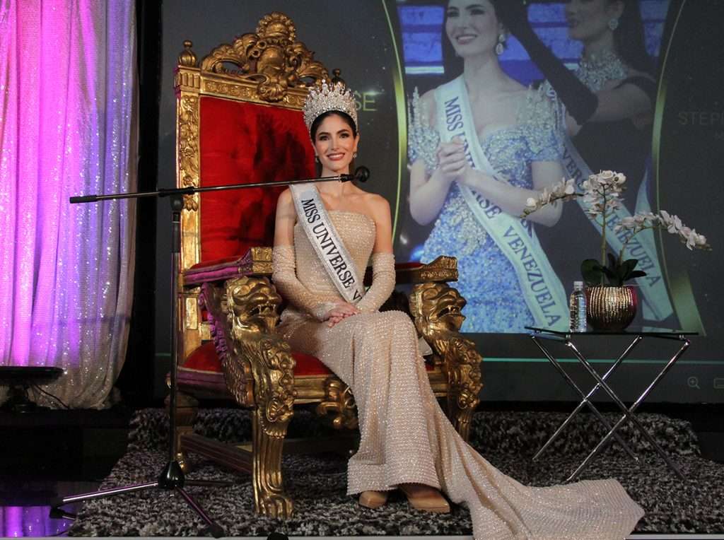 Miss Venezuela Stephany Abasali Shares Fun Encounter During Thailand Flight