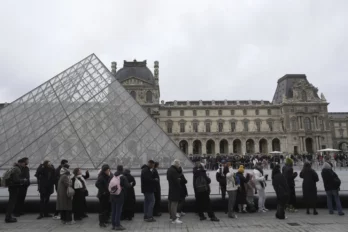 Louvre