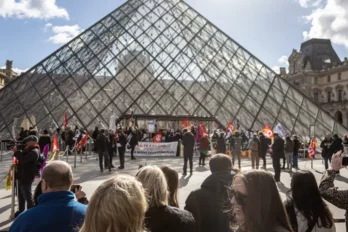 Louvre