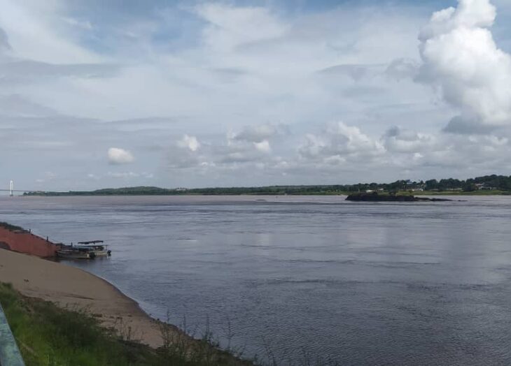 río