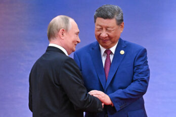 Xi