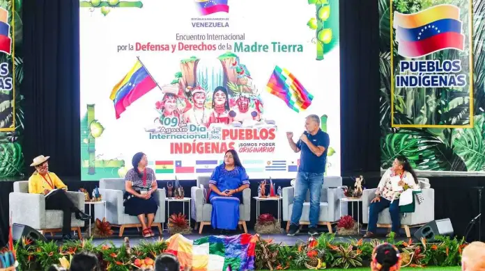 Indígenas