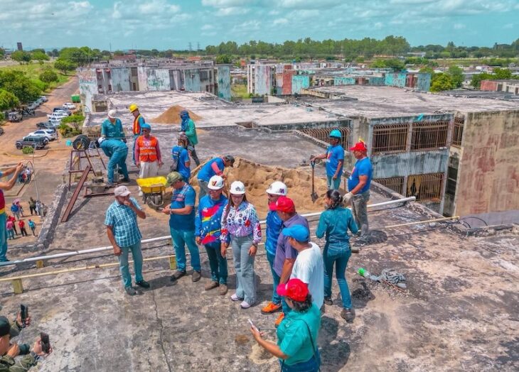 Los Alacranes