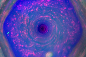 Saturno