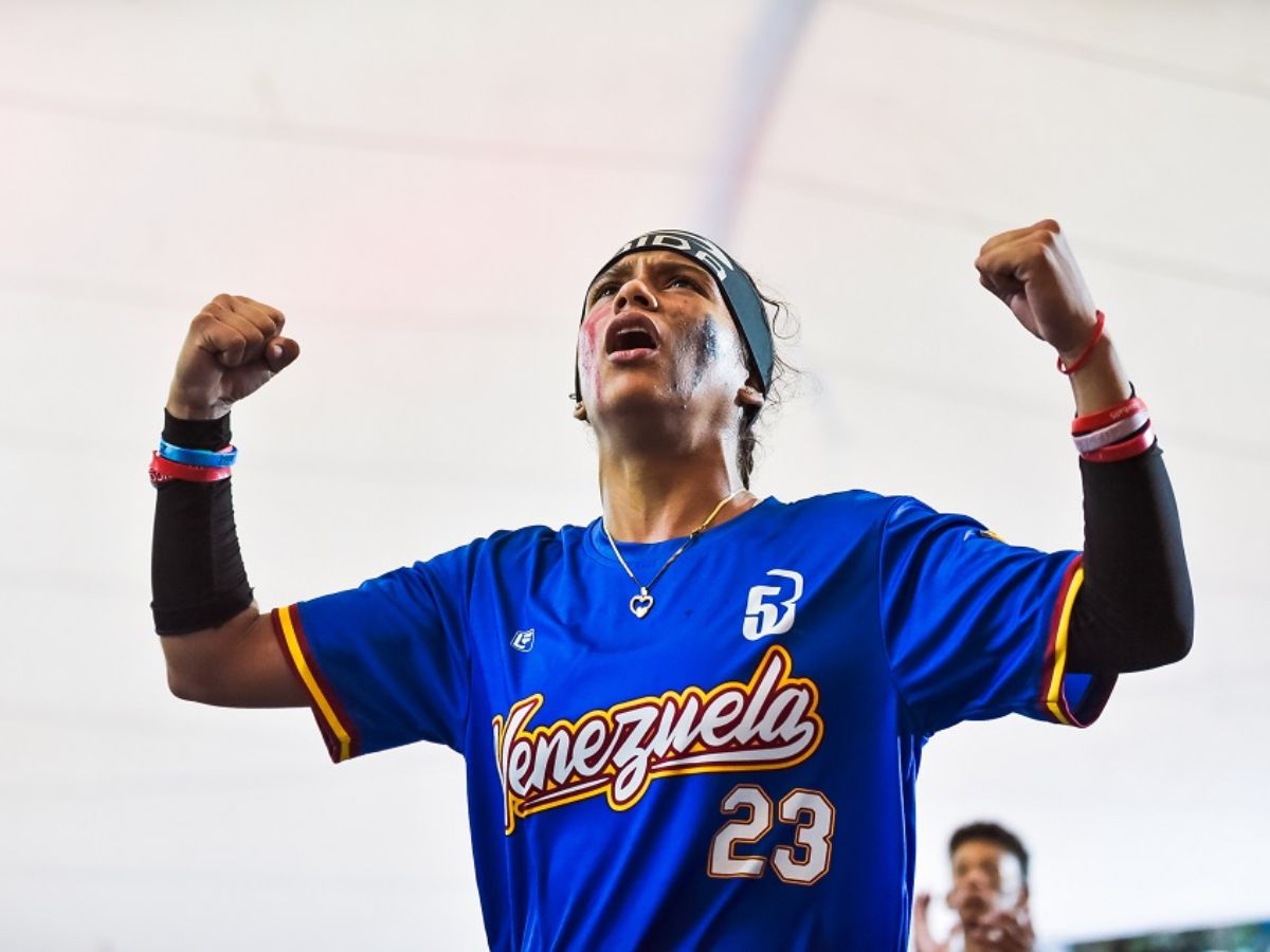 Venezuela avec bronze dans un monde jeunesse de pélote de caoutchouc