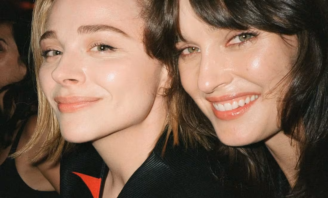 Chloë Grace Moretz y Kate Harrison