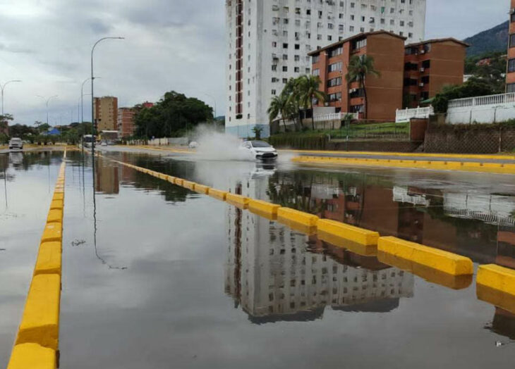 Onda tropical 33 lluvias