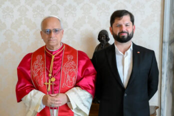Gabriel Boric y León XIV