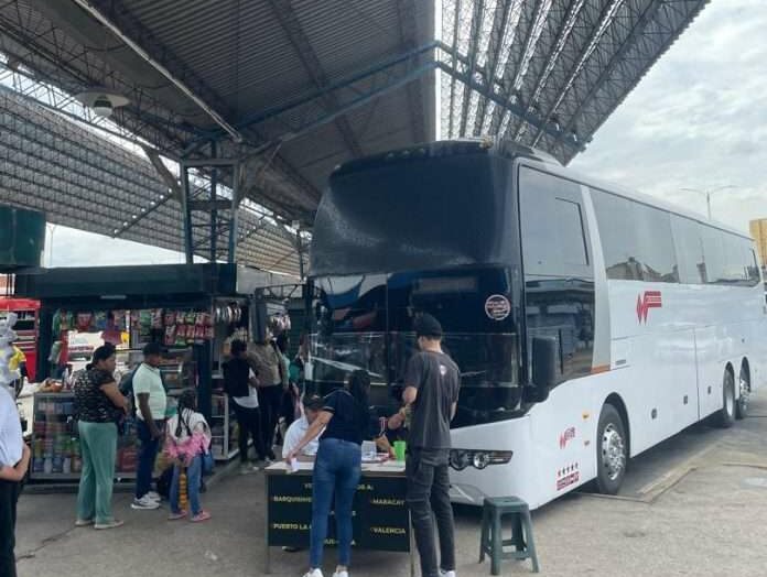 Venezolanos Navidad movilización transporte