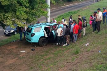 vuelco vehícular avenida Guayana
