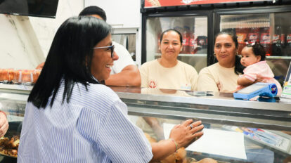 Delcy Rodríguez inauguró 23 espacios socioproductivos en Los Símbolos