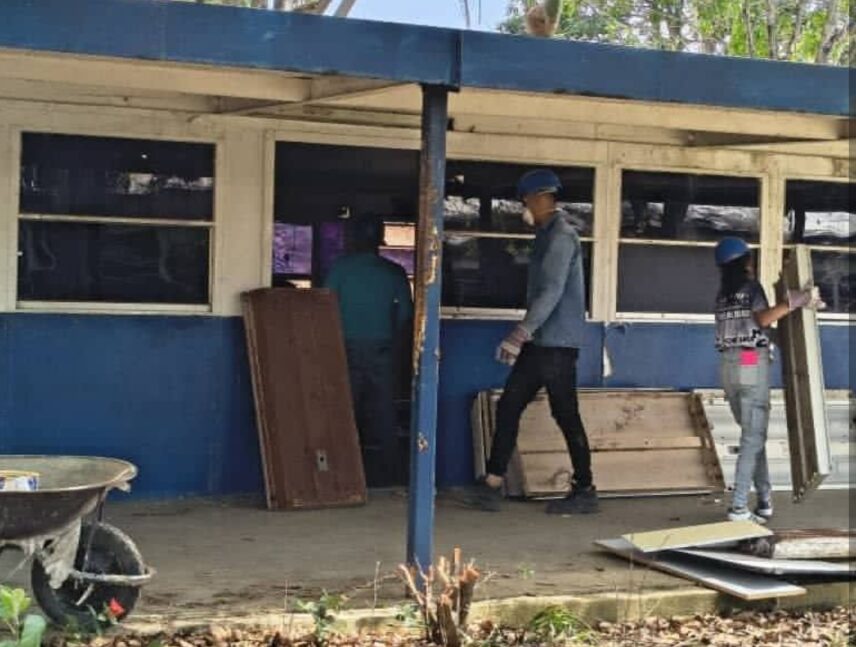 Uneg inicia segunda fase del Plan de Desmontaje y Reciclado de Materiales