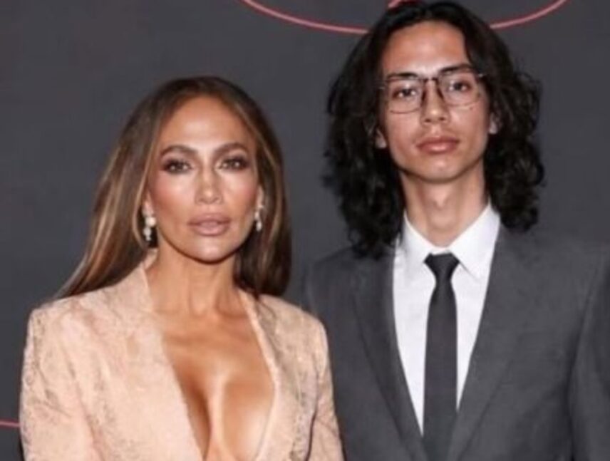 Foto de Jennifer López con su hijo Max que causó debate