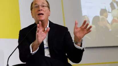 CEO de BlackRock ve “gran oportunidad” de inversión en Venezuela