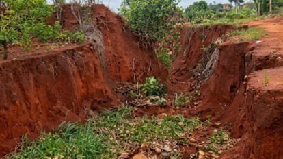 Comunidad Pueblo de Dios en zozobra ante avance de cárcava