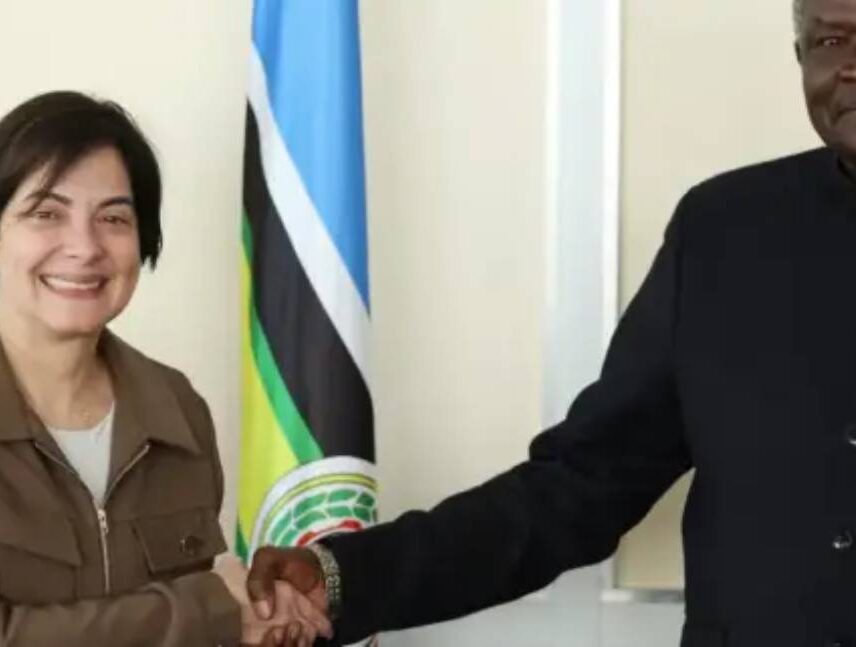 Delegación venezolana arriba a Uganda para fortalecer cooperación estratégica