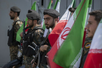 Irán