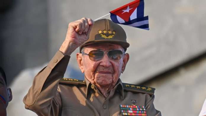 Convocan concentración en Cuba en apoyo a Raúl Castro