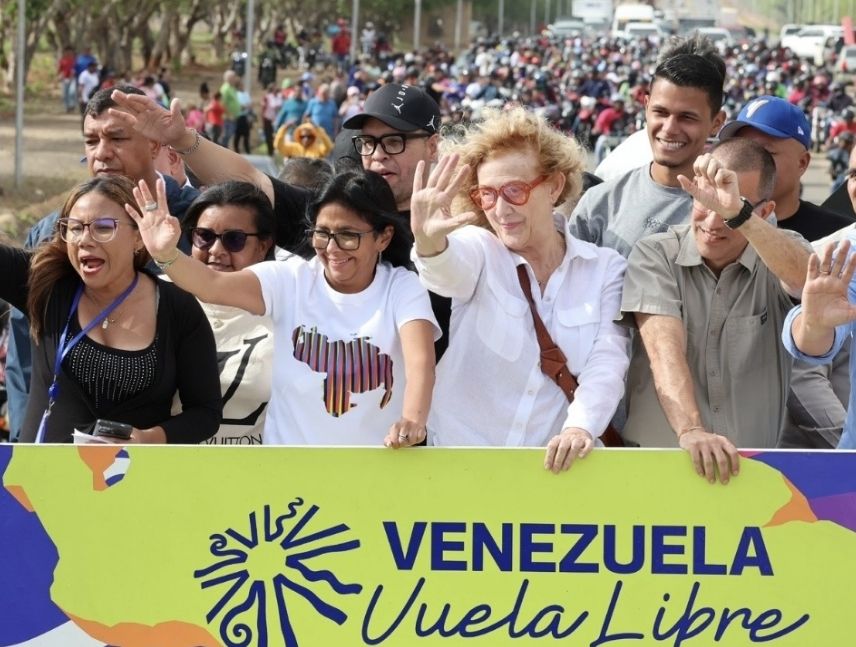 Presidenta (e) lidera peregrinación en Anzoátegui
